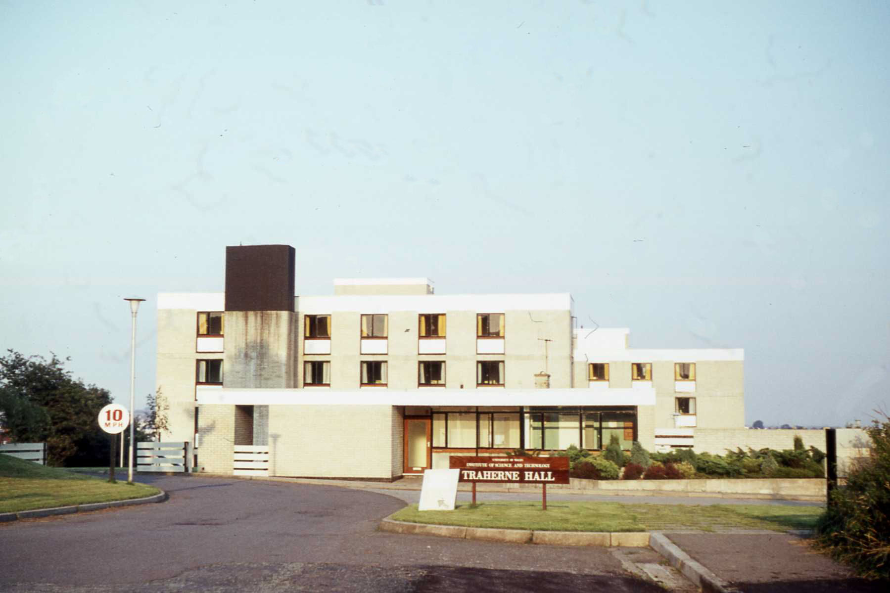 Traherne Hall, a pale flat-roofed building of several storeys in Penylan.